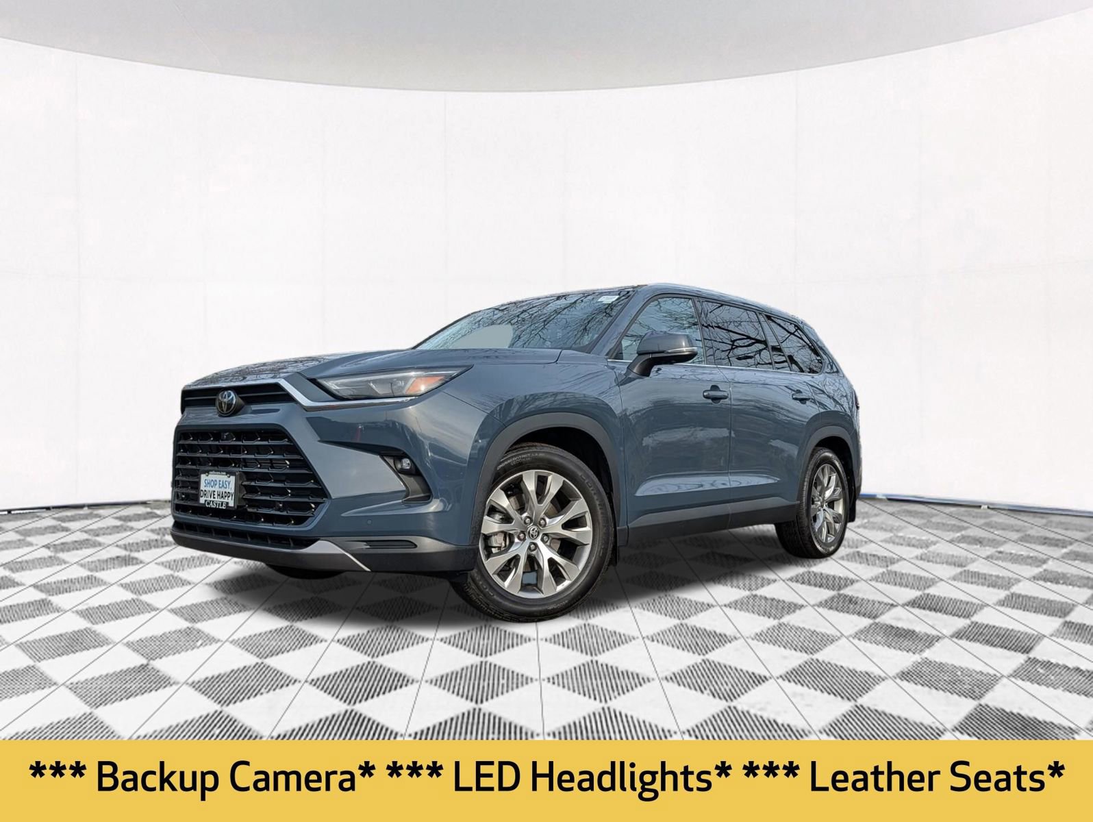 Used 2025 Toyota Grand Highlander AWD Hybrid image 2