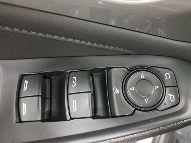 Used 2023 Chevrolet Traverse LT FWD image 22