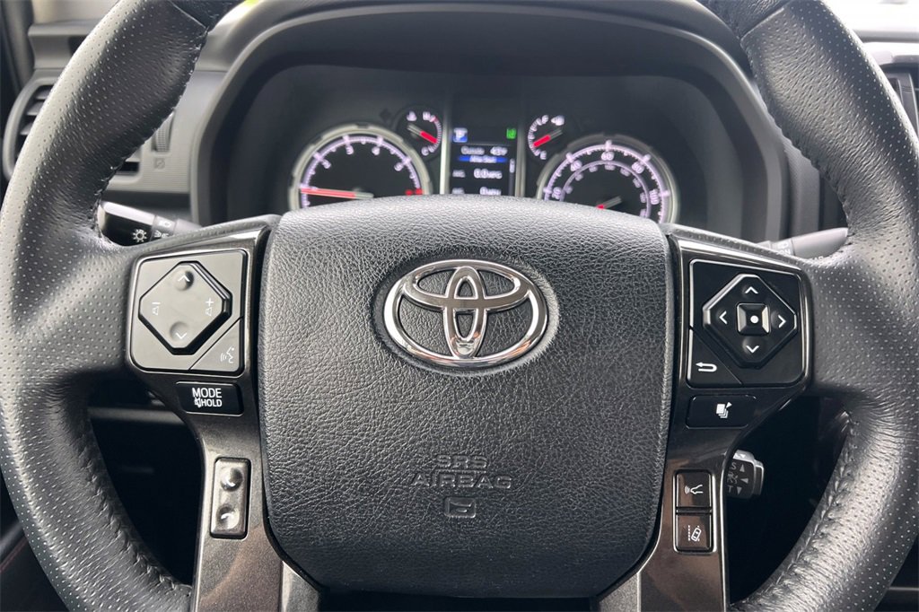 Used 2021 Toyota 4Runner Venture w/ Moonroof Package image 26