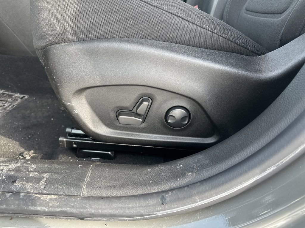 Used 2022 Jeep Renegade Latitude w/ Convenience Group image 13