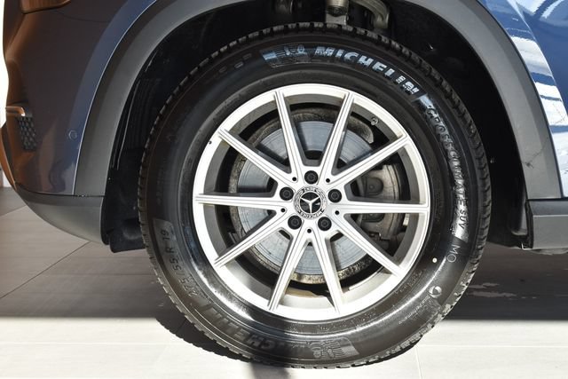 Used 2025 Mercedes-Benz GLE 350 4MATIC image 9