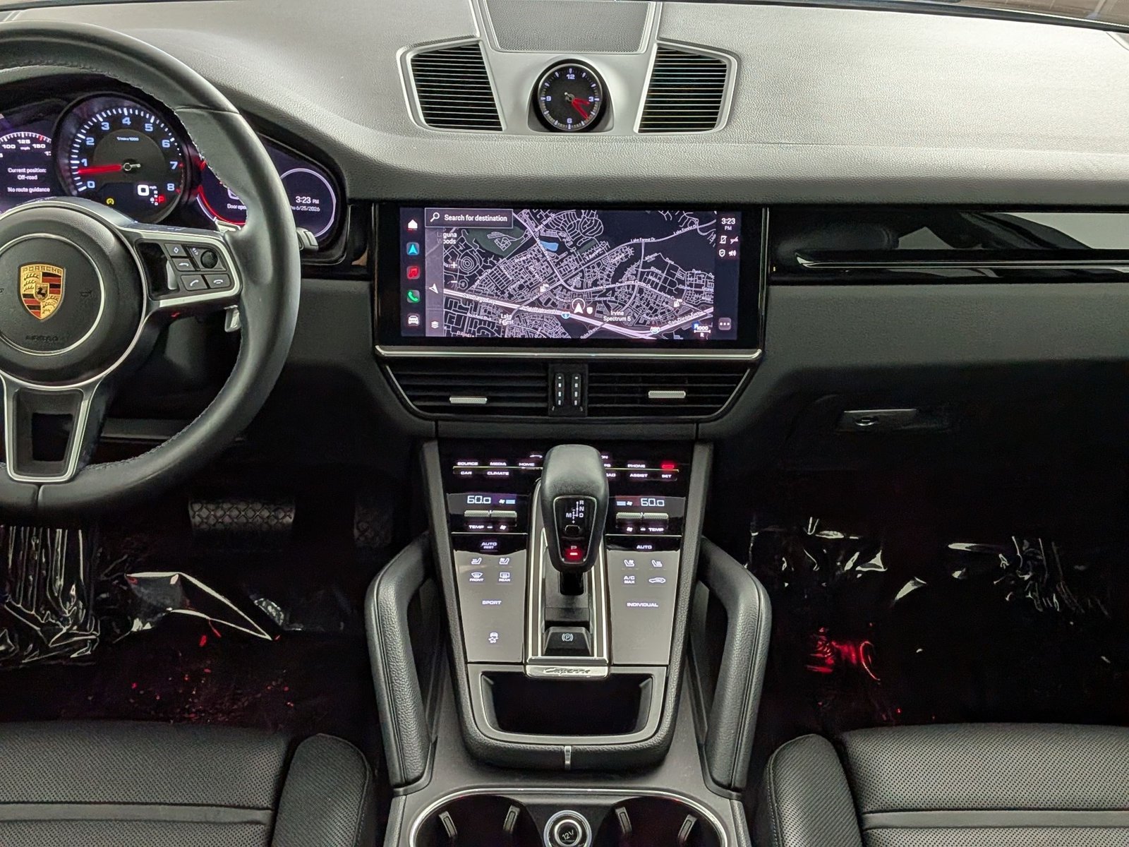 Certified 2023 Porsche Cayenne Platinum Edition AWD/4WD image 20