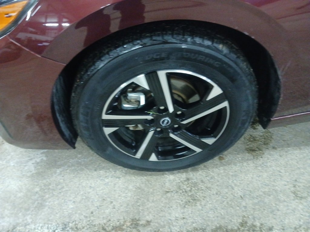 Used 2024 Nissan Sentra SV image 8