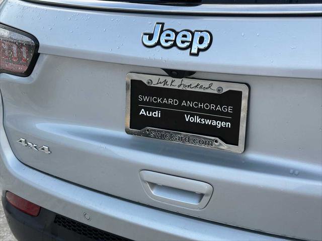 Used 2024 Jeep Compass Limited image 13