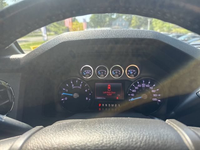 Used 2016 Ford F450 Lariat w/ Lariat Ultimate Package AWD/4WD image 25