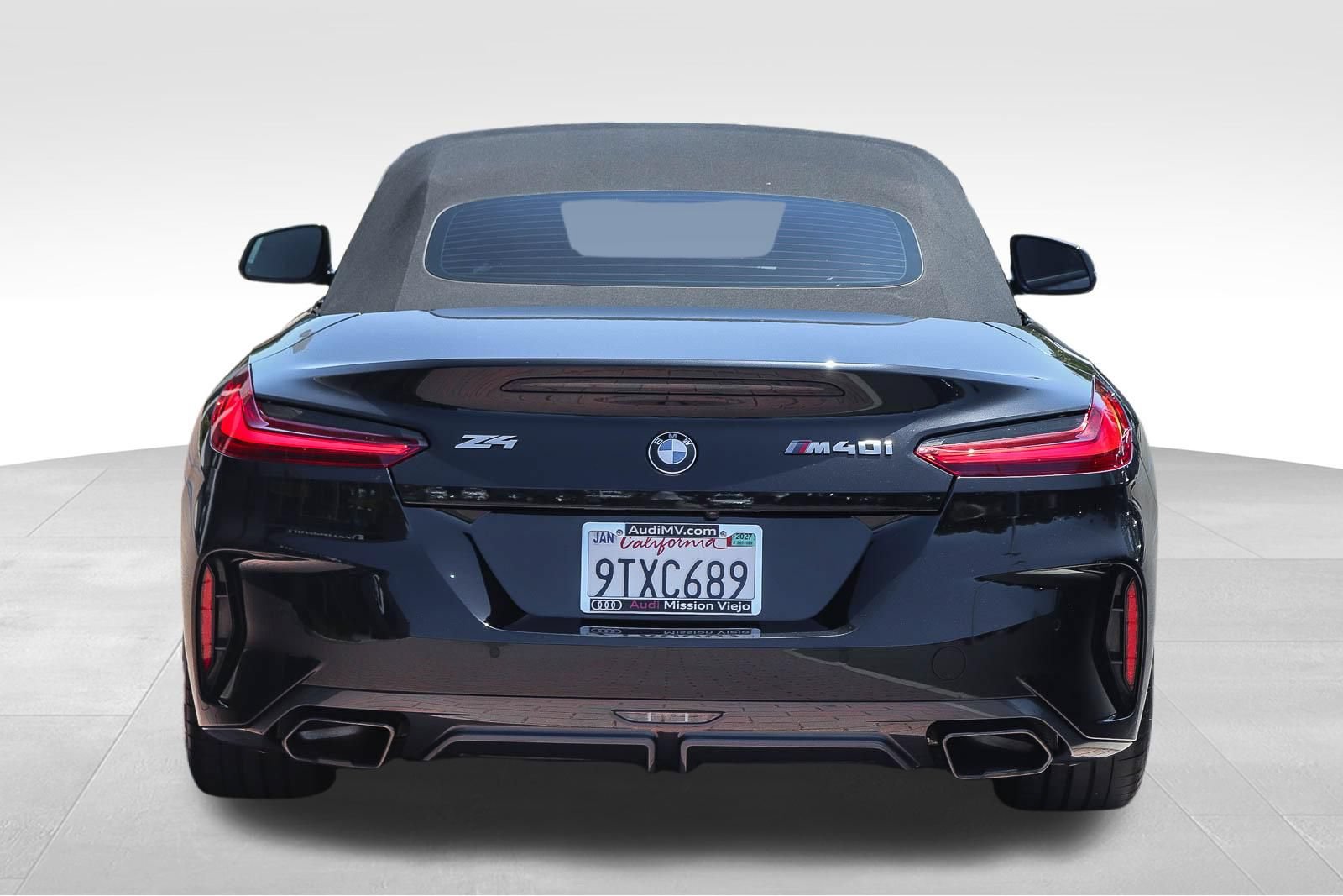 Used 2022 BMW Z4 M40i w/ Driving Assistance Package RWD image 6