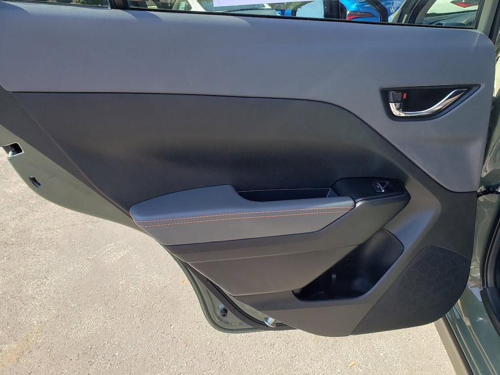 Used 2025 Subaru Crosstrek 2.5i Limited AWD/4WD image 31