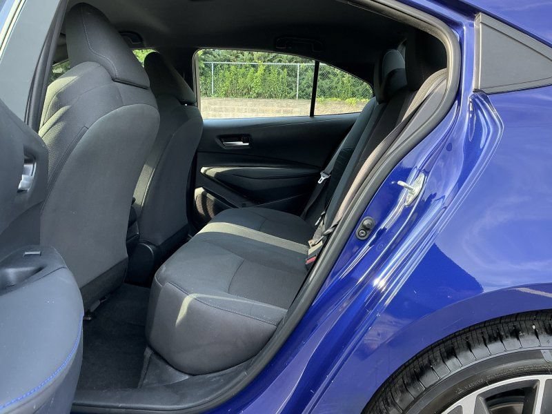 Used 2022 Toyota Corolla SE FWD image 12