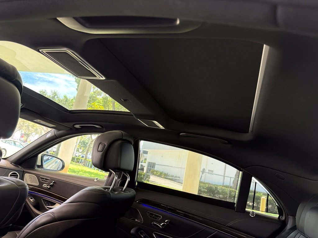 Used 2015 Mercedes-Benz S 550 Sedan image 19