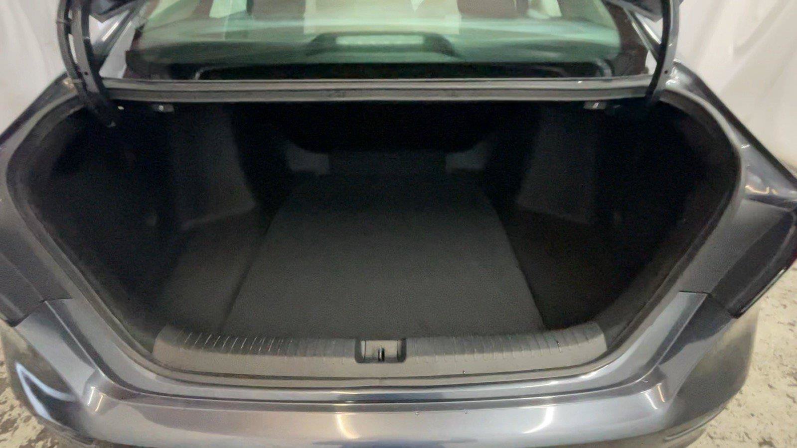 Certified 2025 Honda Accord SE image 20