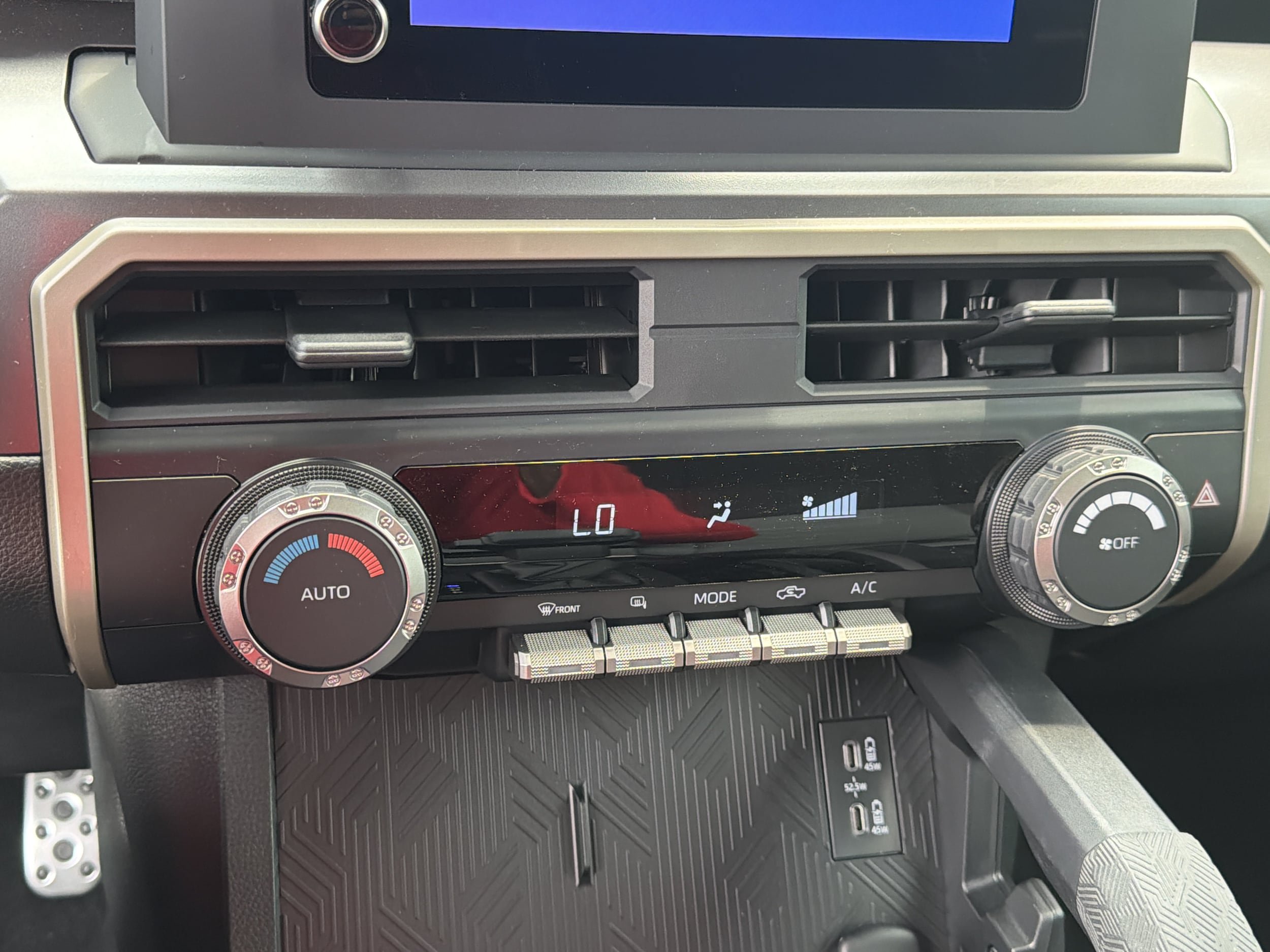 Certified 2026 Toyota Tacoma TRD Sport AWD/4WD image 6