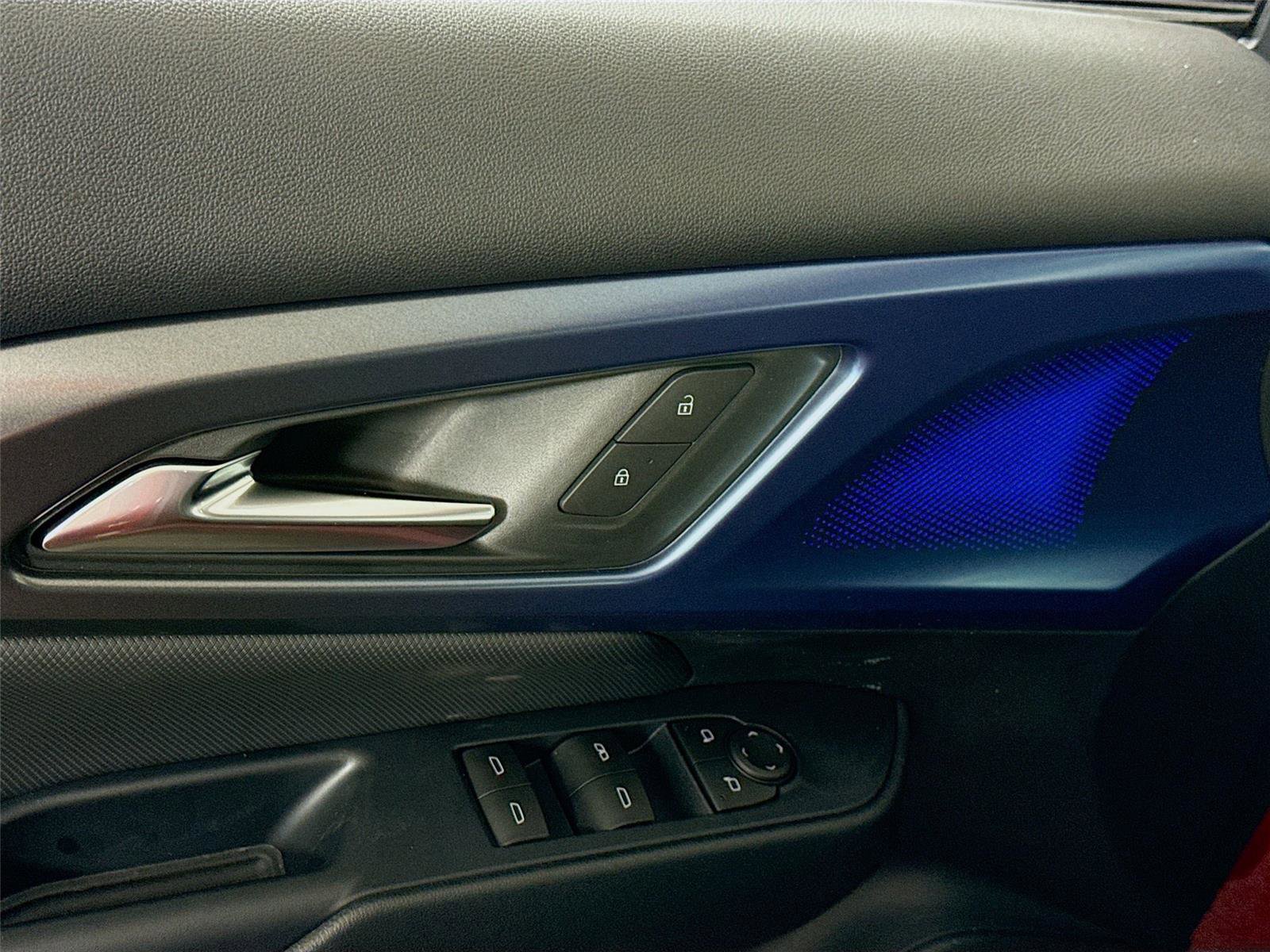 New 2026 Chevrolet Equinox EV LT image 13