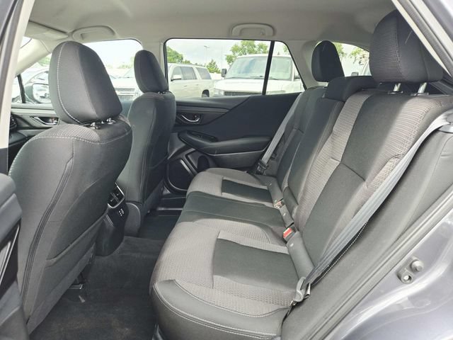 Used 2024 Subaru Outback Premium AWD/4WD image 9