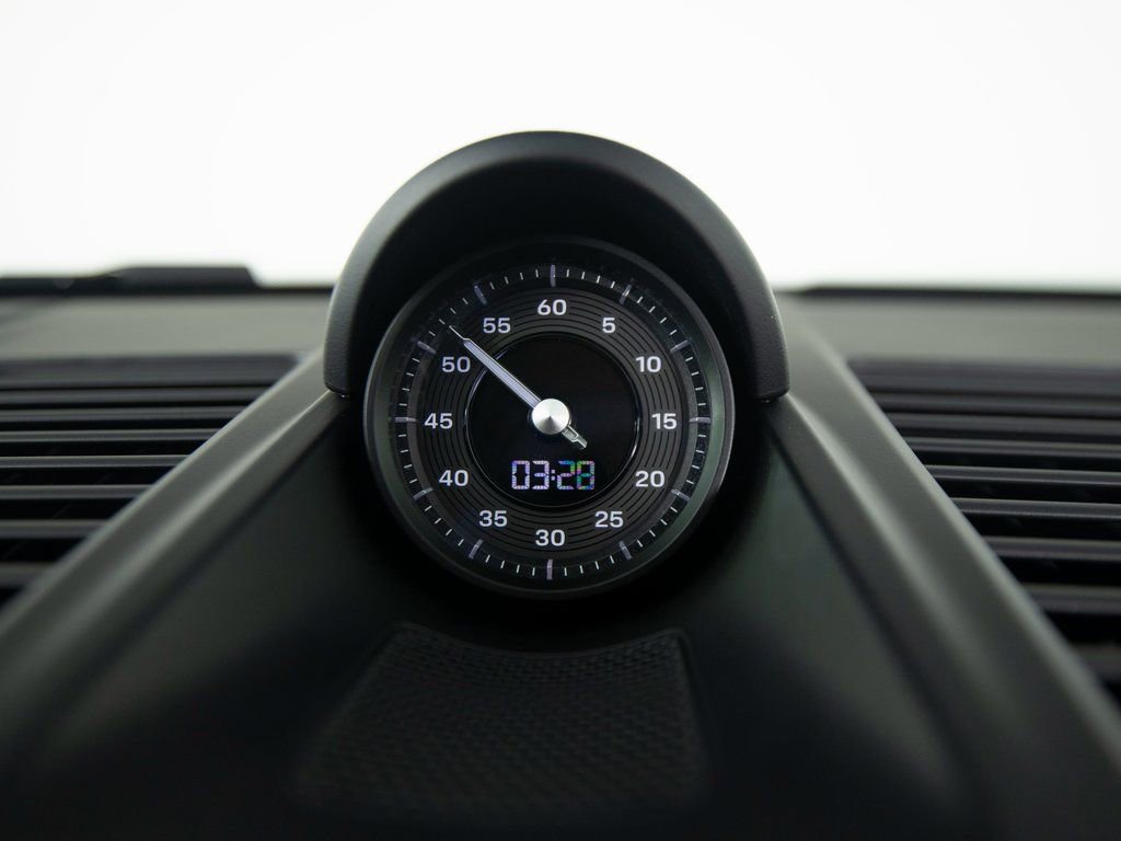 Certified 2024 Porsche 911 Carrera 4 image 25