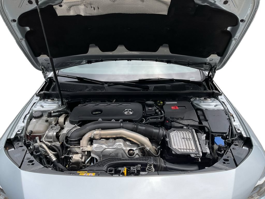 Used 2025 Mercedes-Benz CLA 250 image 14