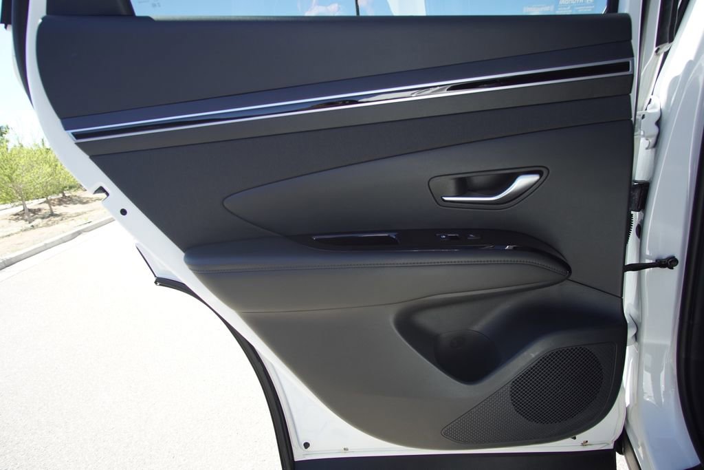 Used 2022 Hyundai Tucson Limited image 27