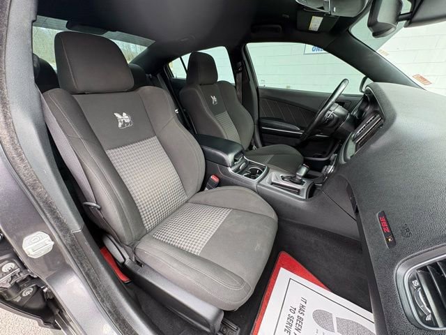 Used 2022 Dodge Charger Scat Pack w/ Dynamics Package image 39