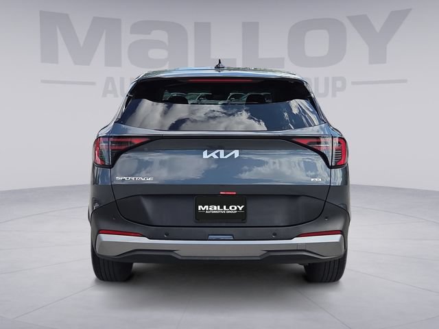 Used 2026 Kia Sportage LX AWD/4WD image 4