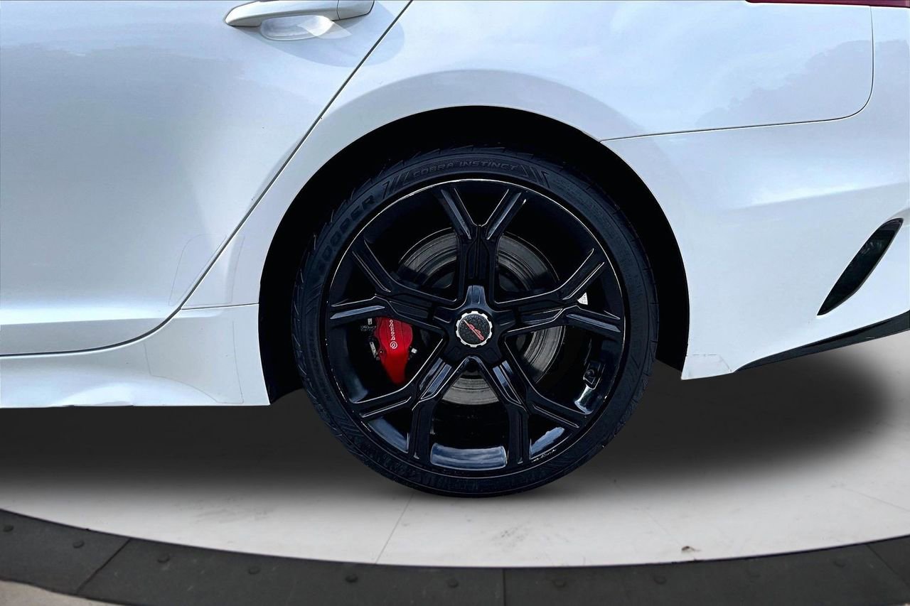 Used 2021 Kia Stinger GT RWD image 34