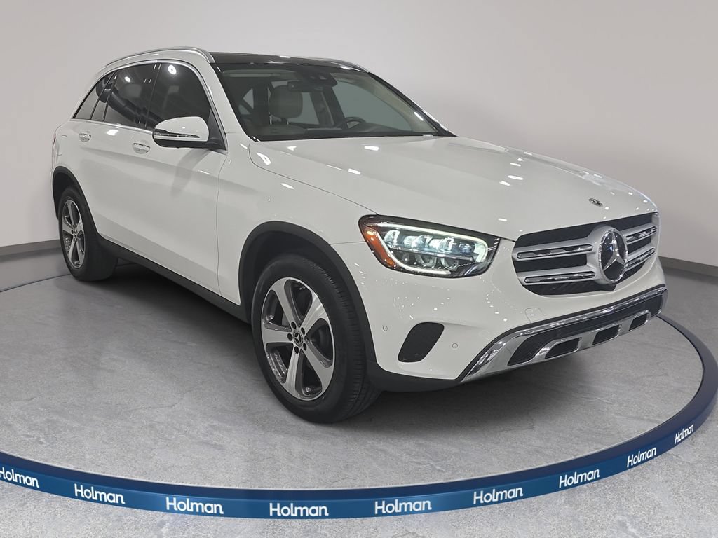 Used 2022 Mercedes-Benz GLC 300 image 4