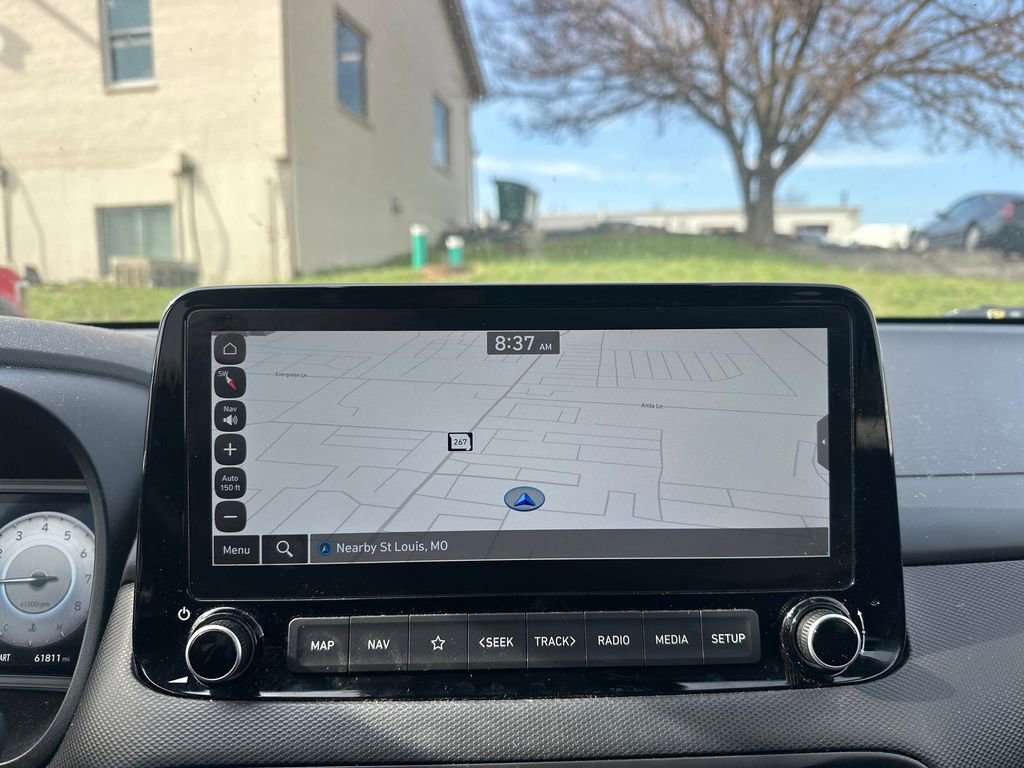 Used 2023 Hyundai Kona Limited AWD/4WD image 14