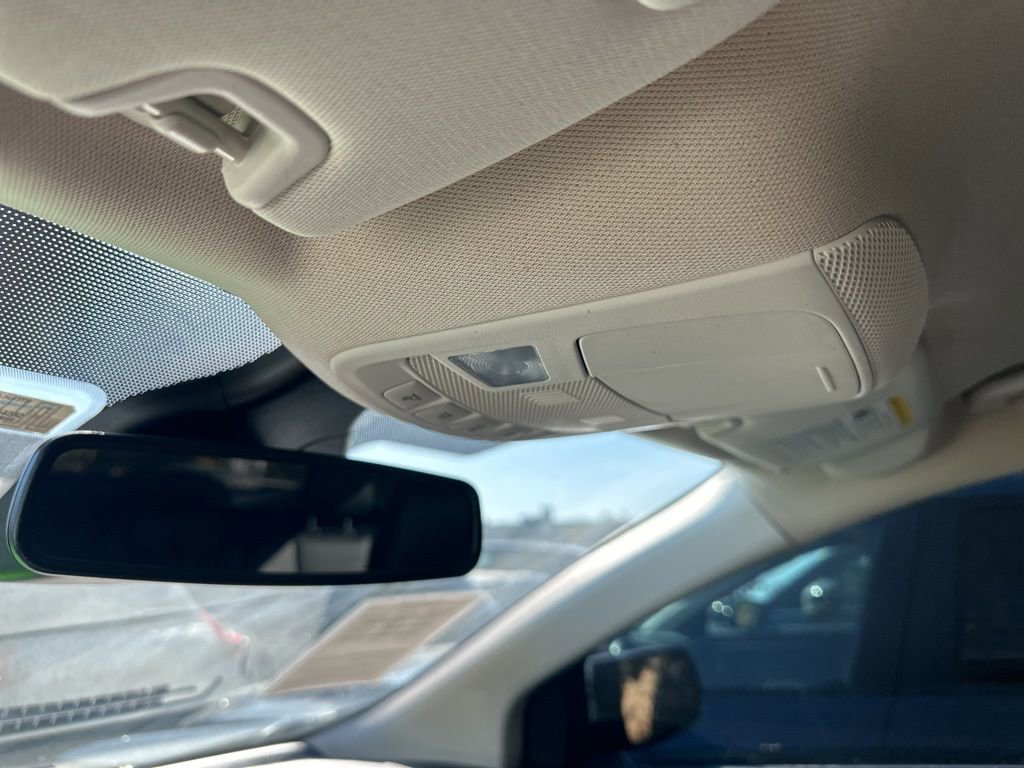 Used 2020 Ford Edge Titanium image 19