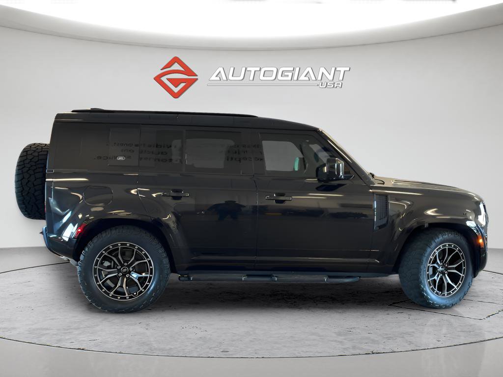 Used 2022 Land Rover Defender 110 X-Dynamic SE image 7