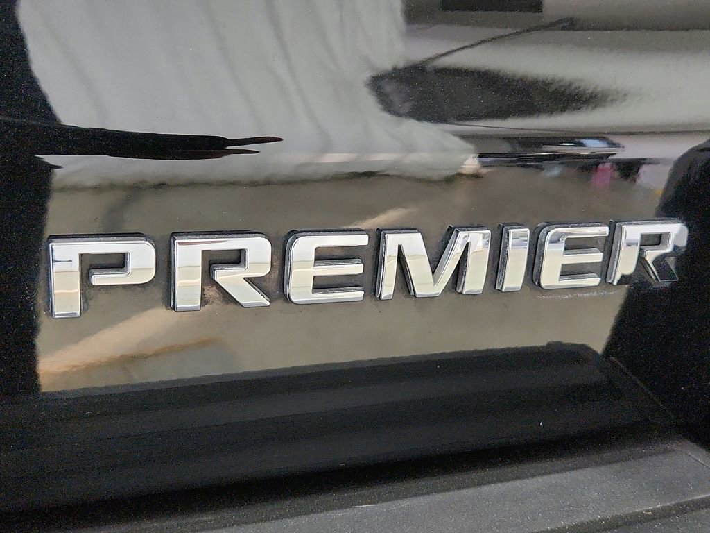 Used 2019 Chevrolet Suburban Premier image 42