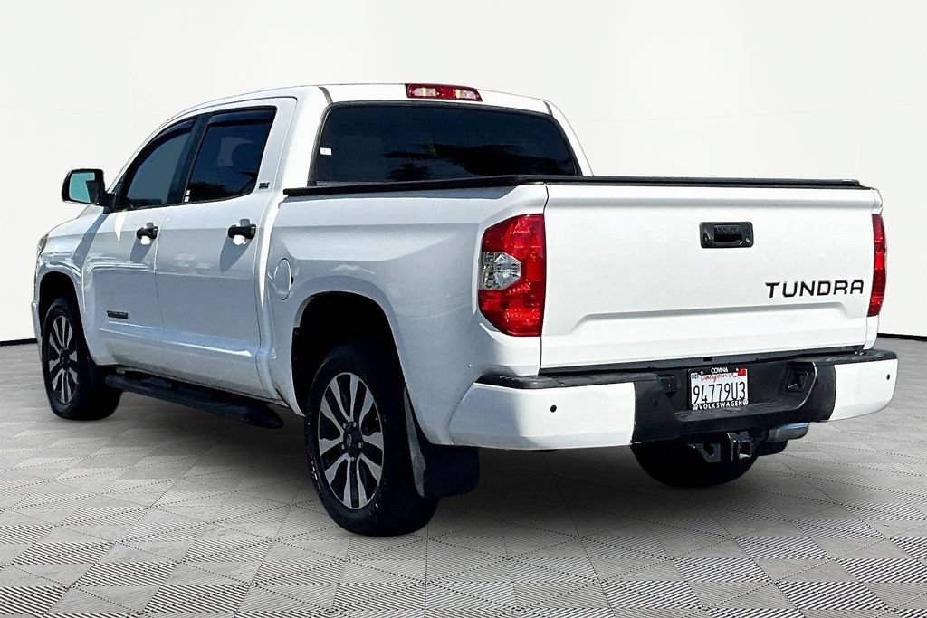 Used 2018 Toyota Tundra SR5 w/ SR5 Upgrade Package RWD image 3