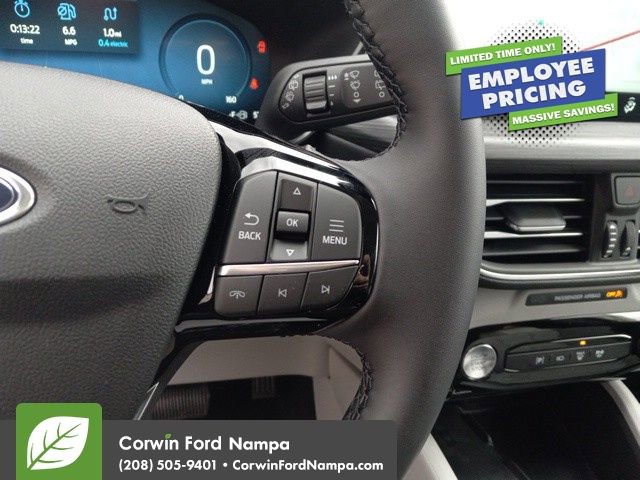 New 2025 Ford Escape SE w/ PHEV Premium Package FWD image 19