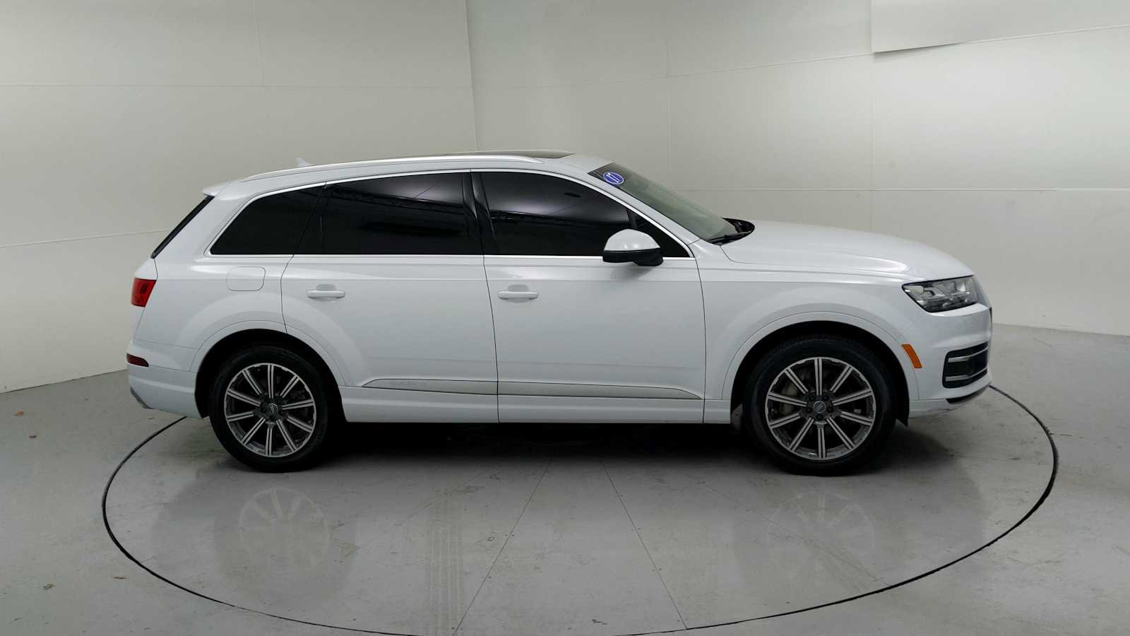 Used 2017 Audi Q7 3.0T Premium Plus AWD/4WD image 12