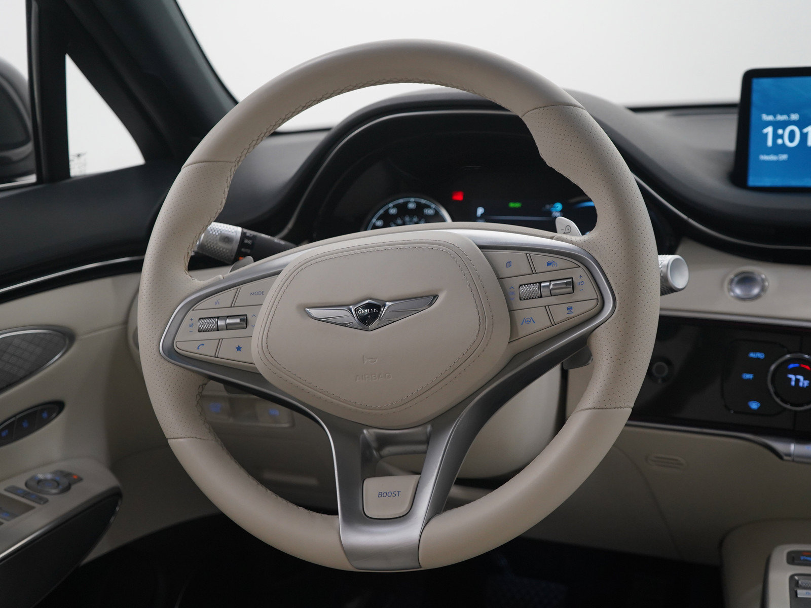 Used 2023 Genesis Electrified GV70 AWD/4WD image 18