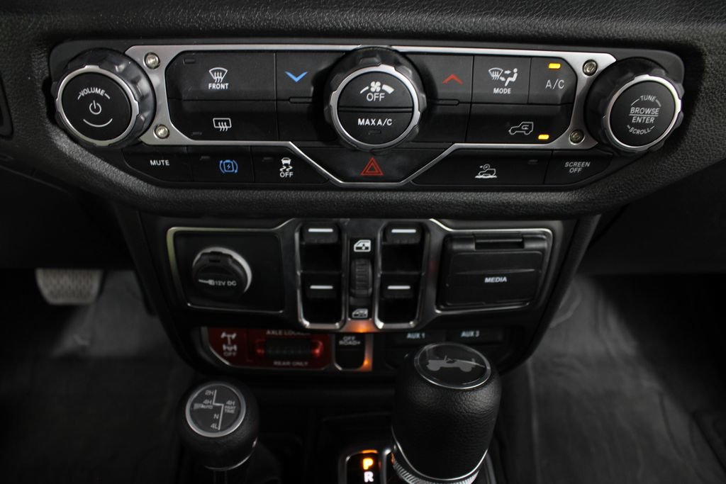 Used 2025 Jeep Wrangler Unlimited Sport S 4xe AWD/4WD image 6