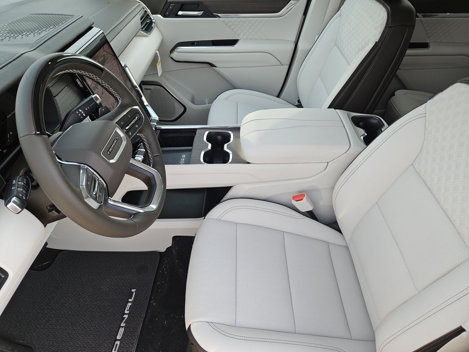 New 2027 GMC Acadia Denali FWD image 9