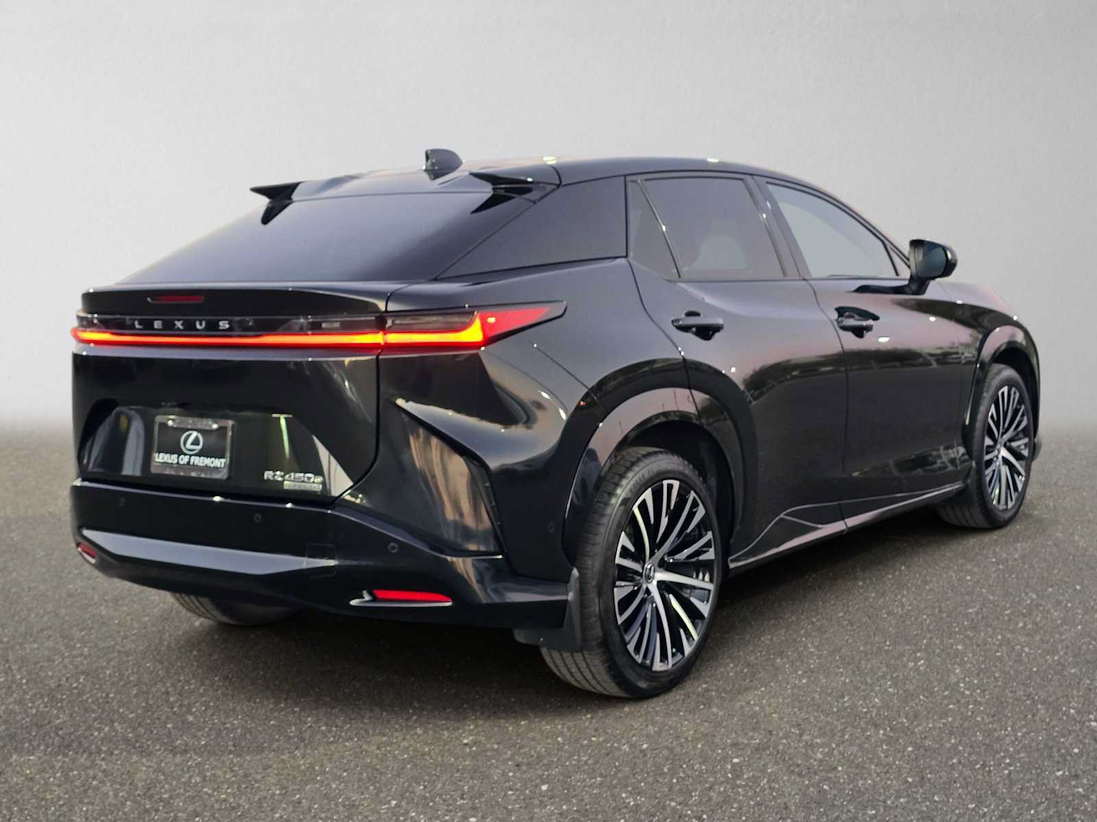 Used 2023 Lexus RZ 450e Premium w/ Accessory Package (2T) AWD/4WD image 3