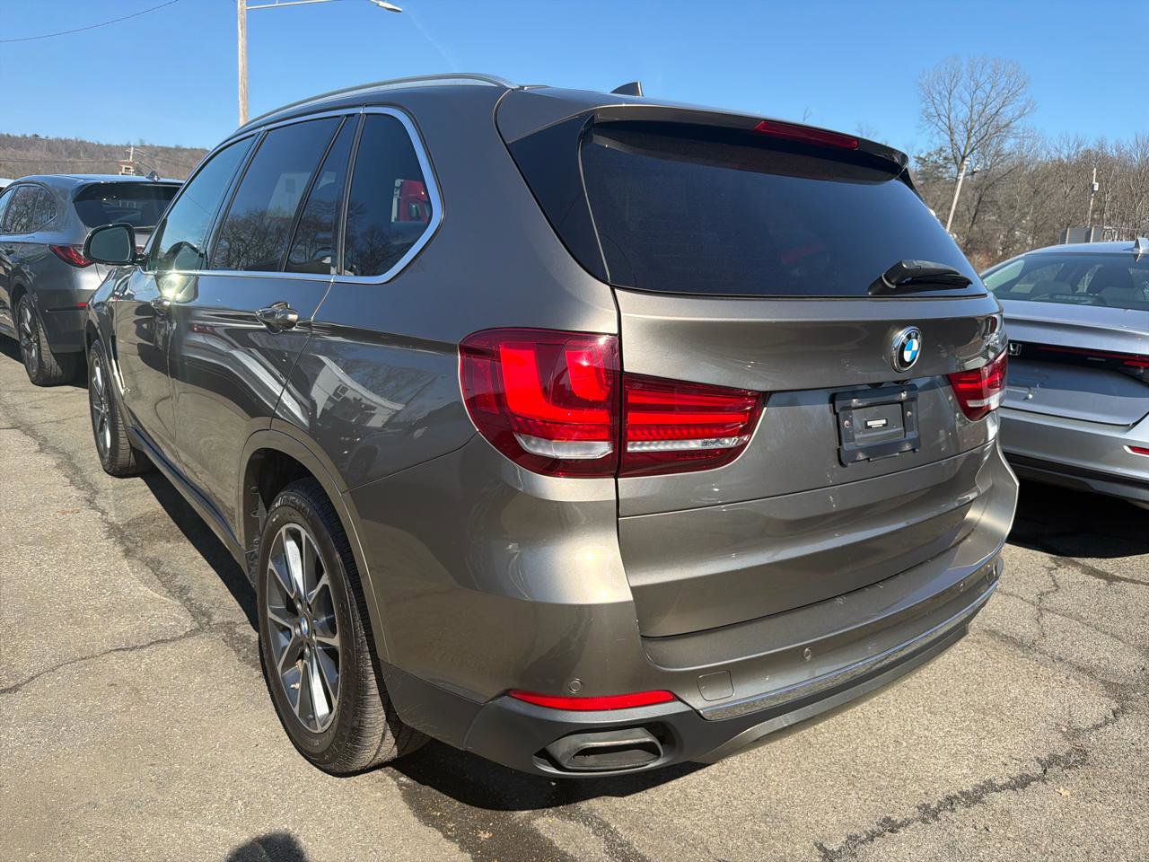 Used 2017 BMW X5 xDrive50i AWD/4WD image 12