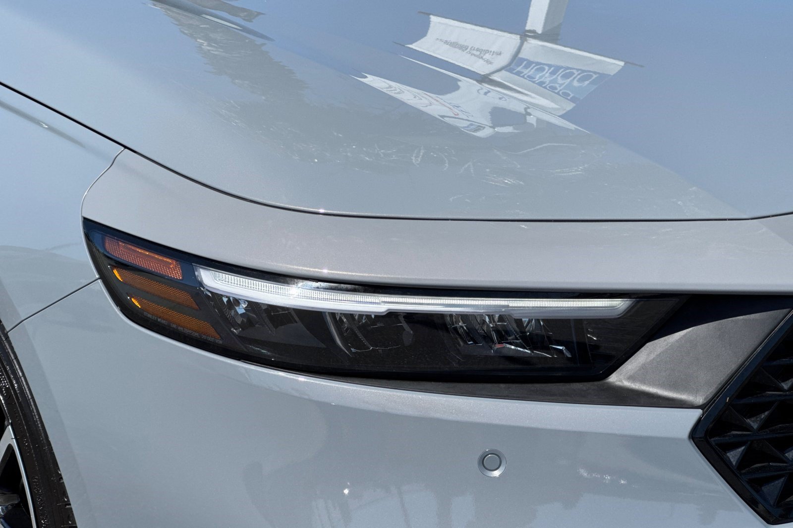 Used 2025 Honda Accord Touring image 12