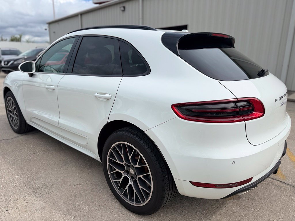 Used 2015 Porsche Macan Turbo AWD/4WD image 3