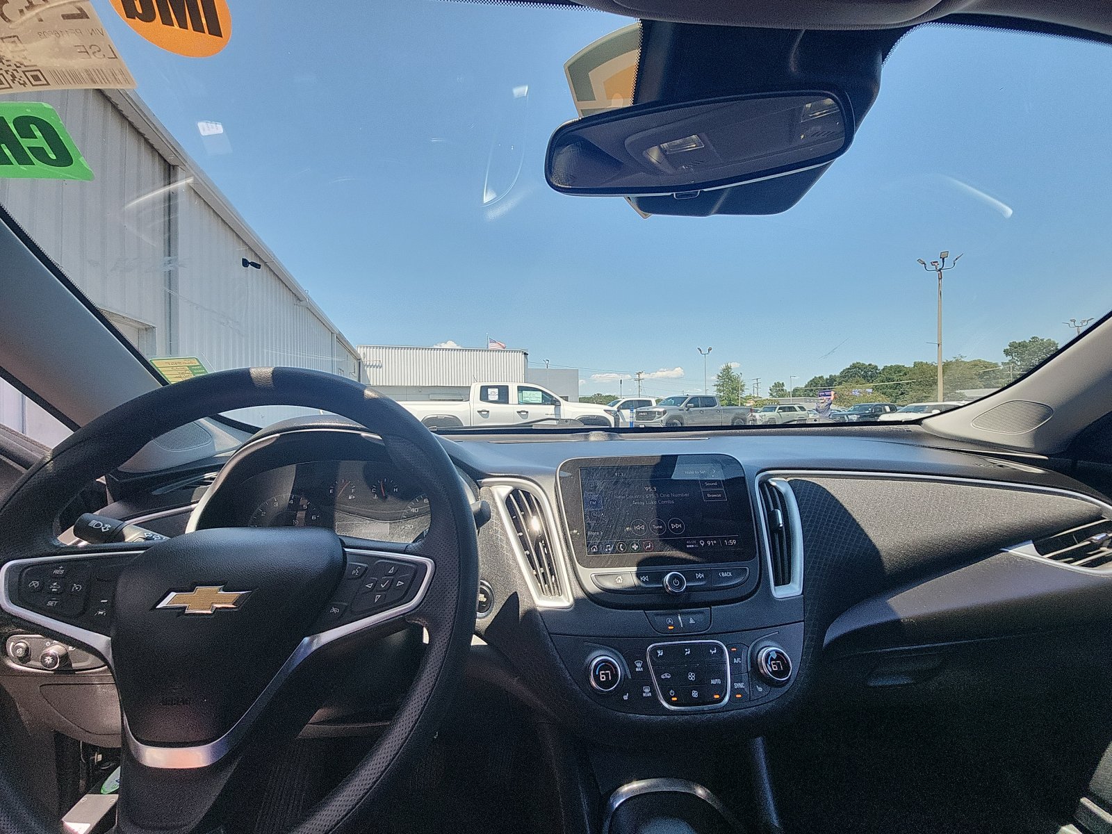 Used 2023 Chevrolet Malibu LT w/ LPO, Floor Liner Package FWD image 17