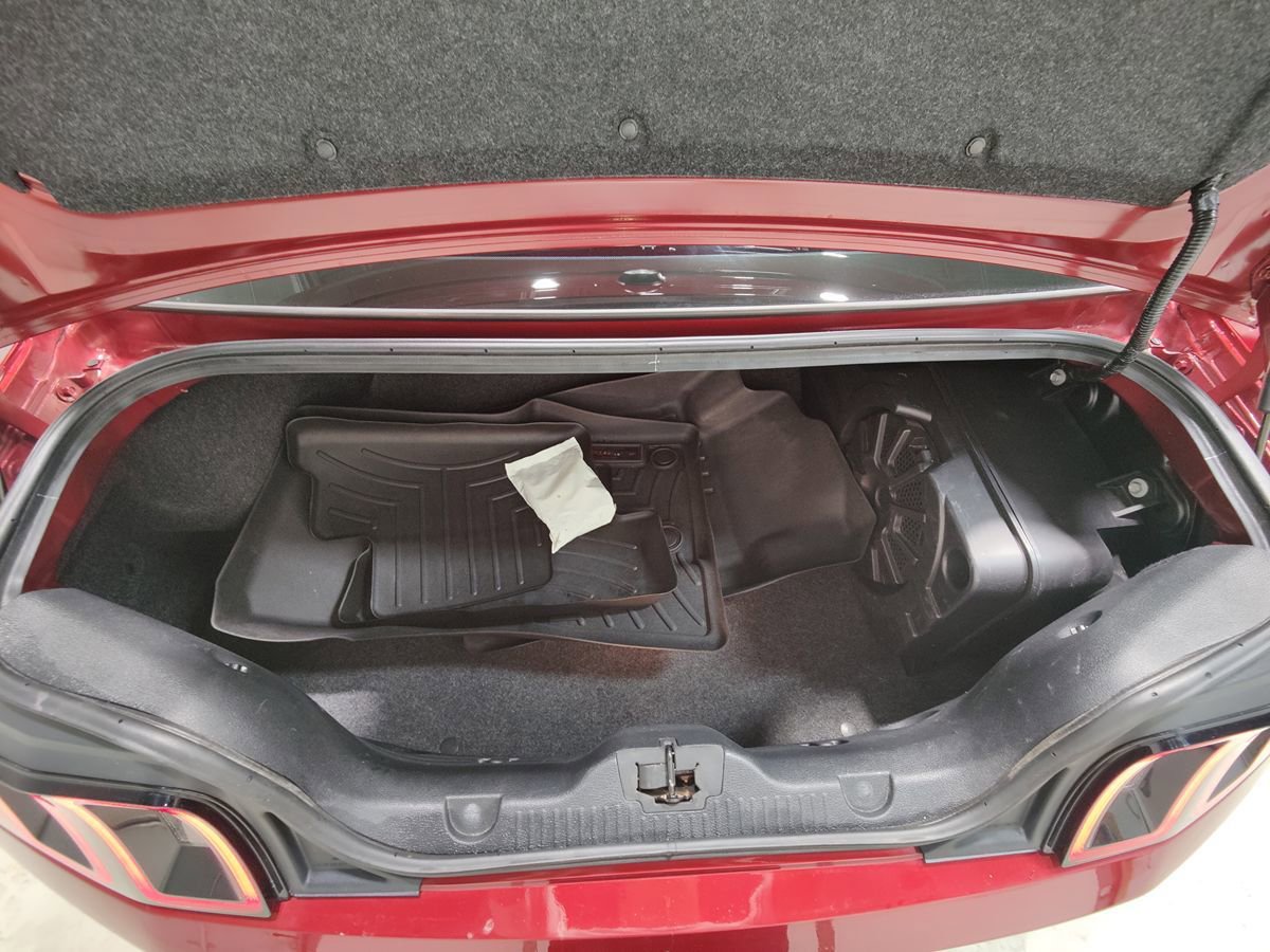 Used 2014 Ford Mustang GT w/ Electronics Package RWD image 9