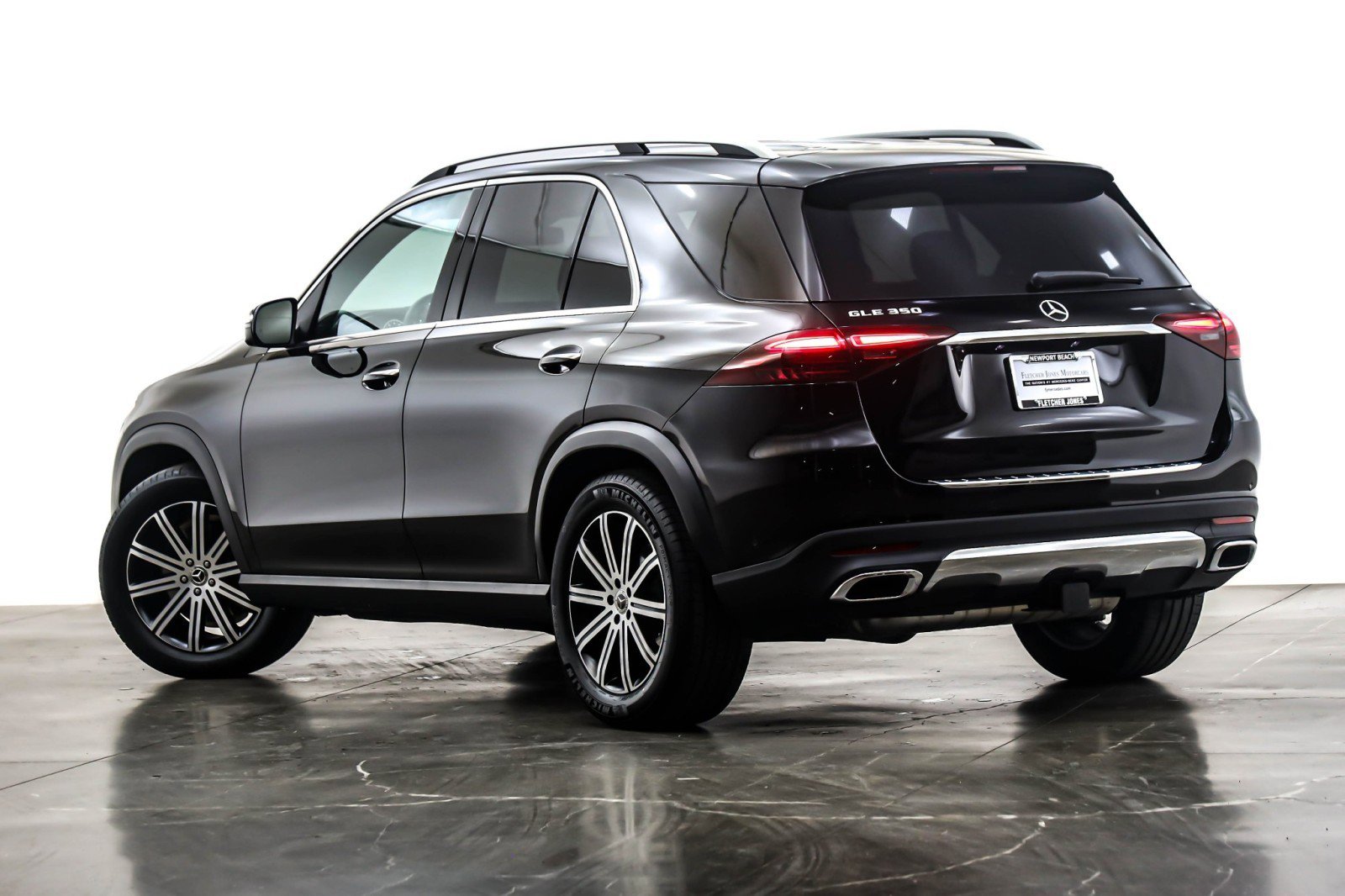 Certified 2025 Mercedes-Benz GLE 350 4MATIC image 14