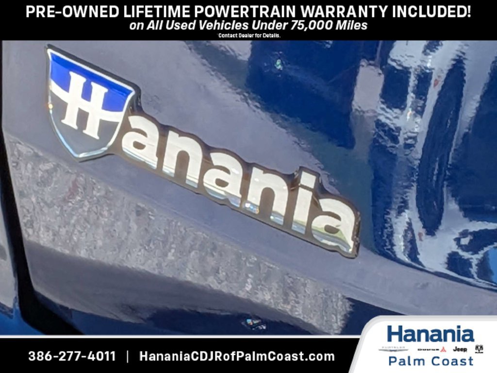 Used 2025 Nissan Rogue SV FWD image 12