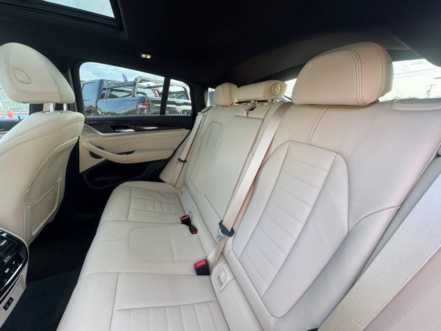 Used 2021 BMW X4 xDrive30i w/ Premium Package AWD/4WD image 26