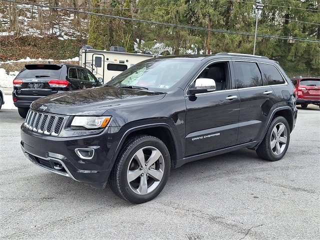 Used 2014 Jeep Grand Cherokee Overland w/ Advanced Technology Group image 4