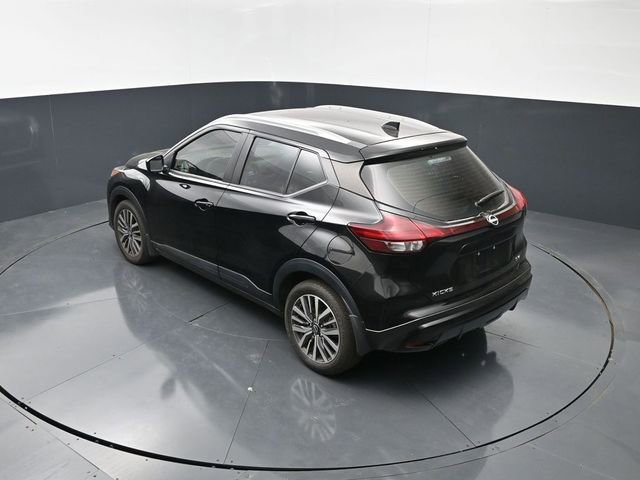 Used 2024 Nissan Kicks SV FWD image 15