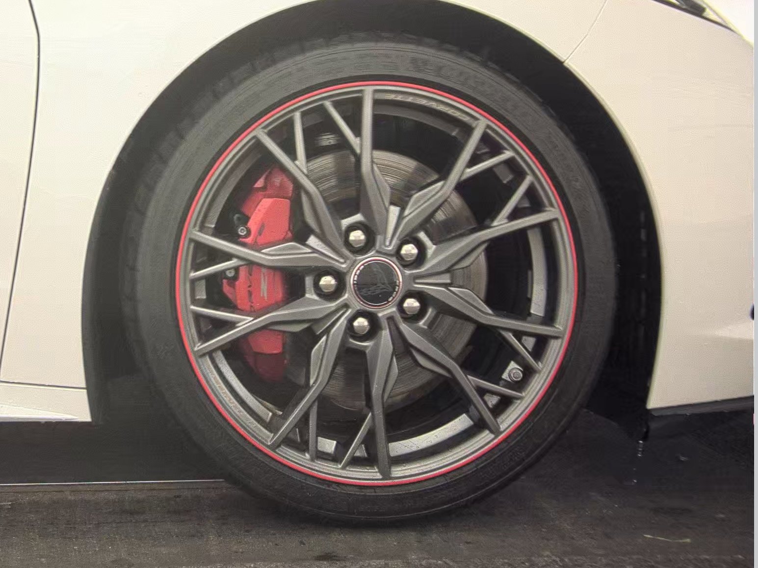 Used 2023 Chevrolet Corvette Stingray Premium Cpe w/ Z51 Performance Package RWD image 11