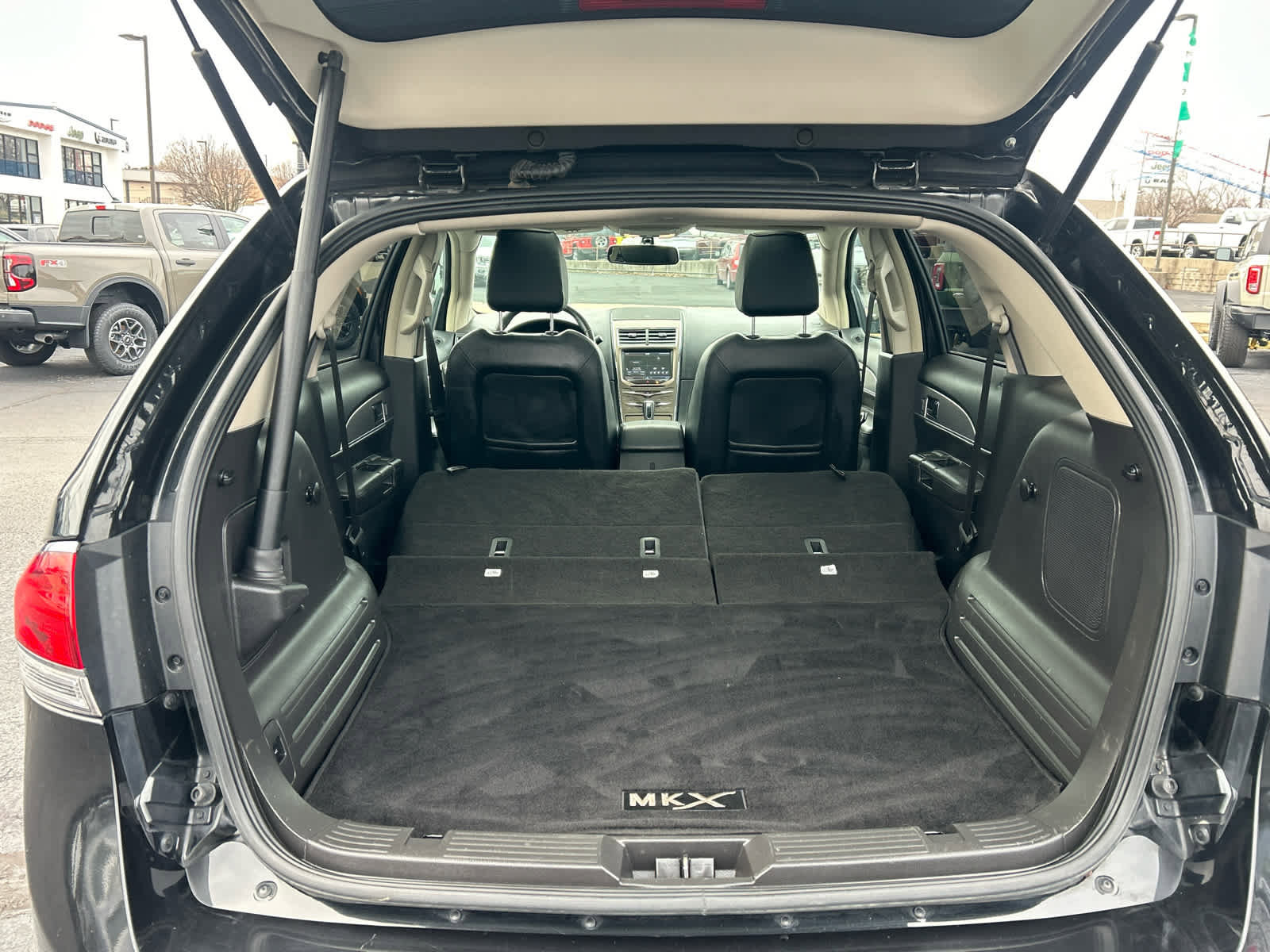 Used 2014 Lincoln MKX w/ Equipment Group 102A image 7