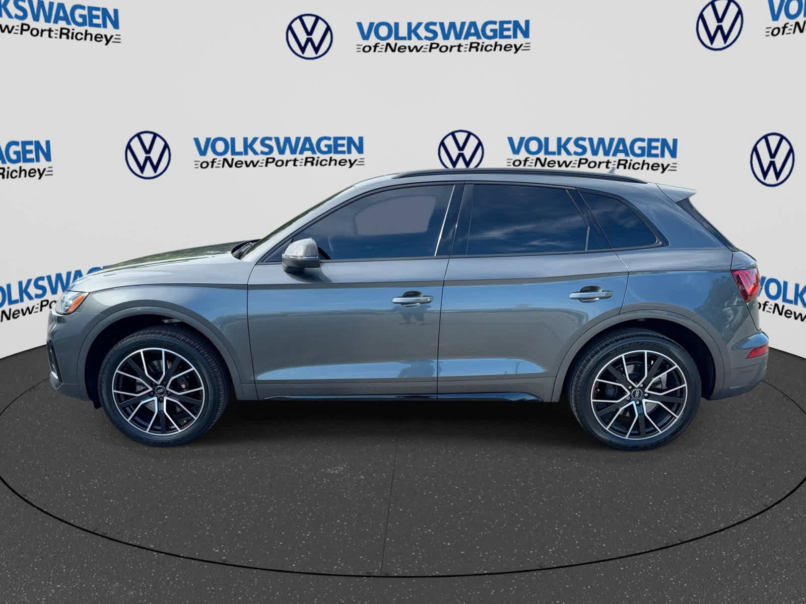 Used 2023 Audi SQ5 Premium Plus w/ Premium Plus Package AWD/4WD image 11