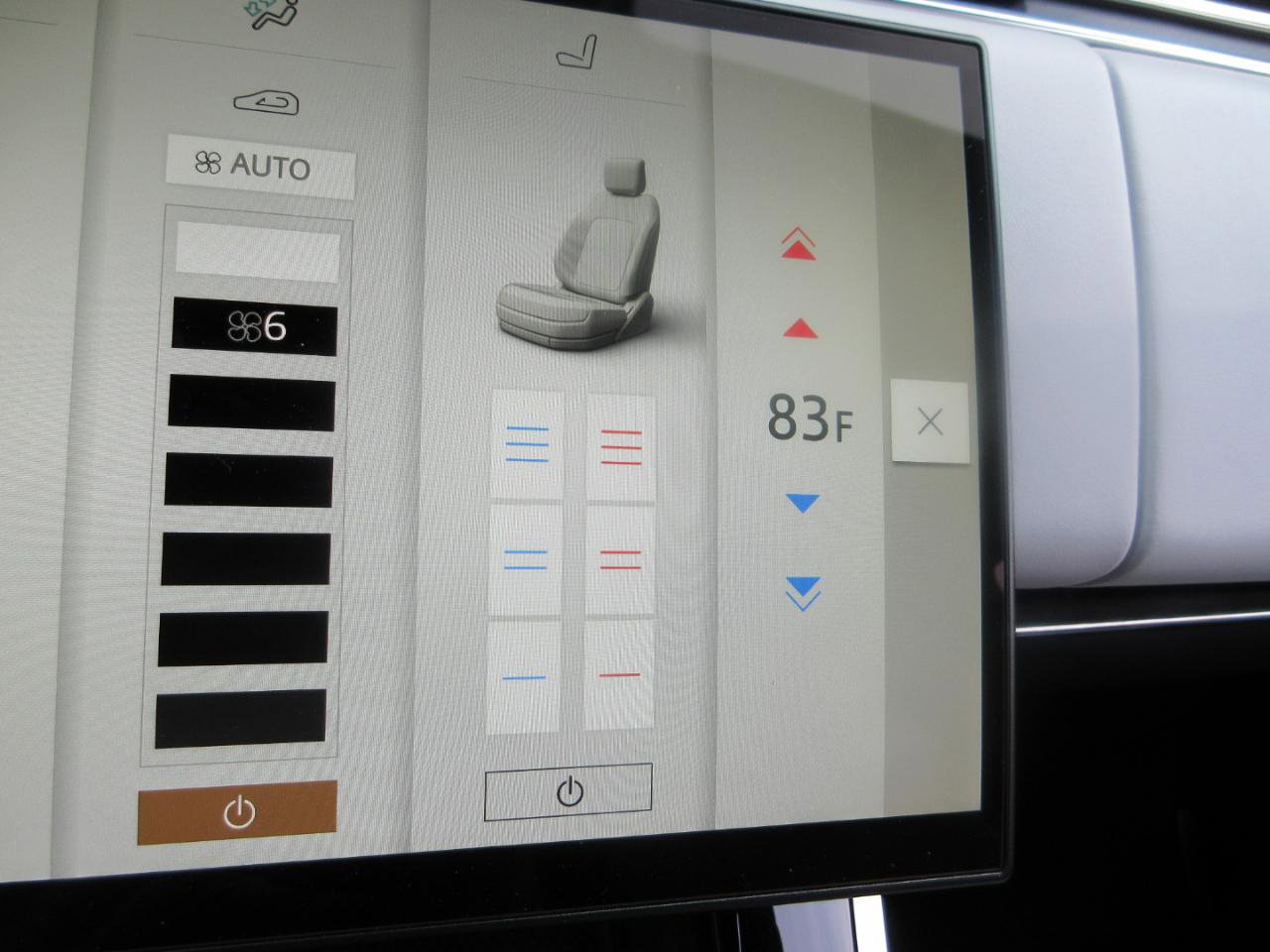 Used 2024 Land Rover Range Rover Sport SE image 28