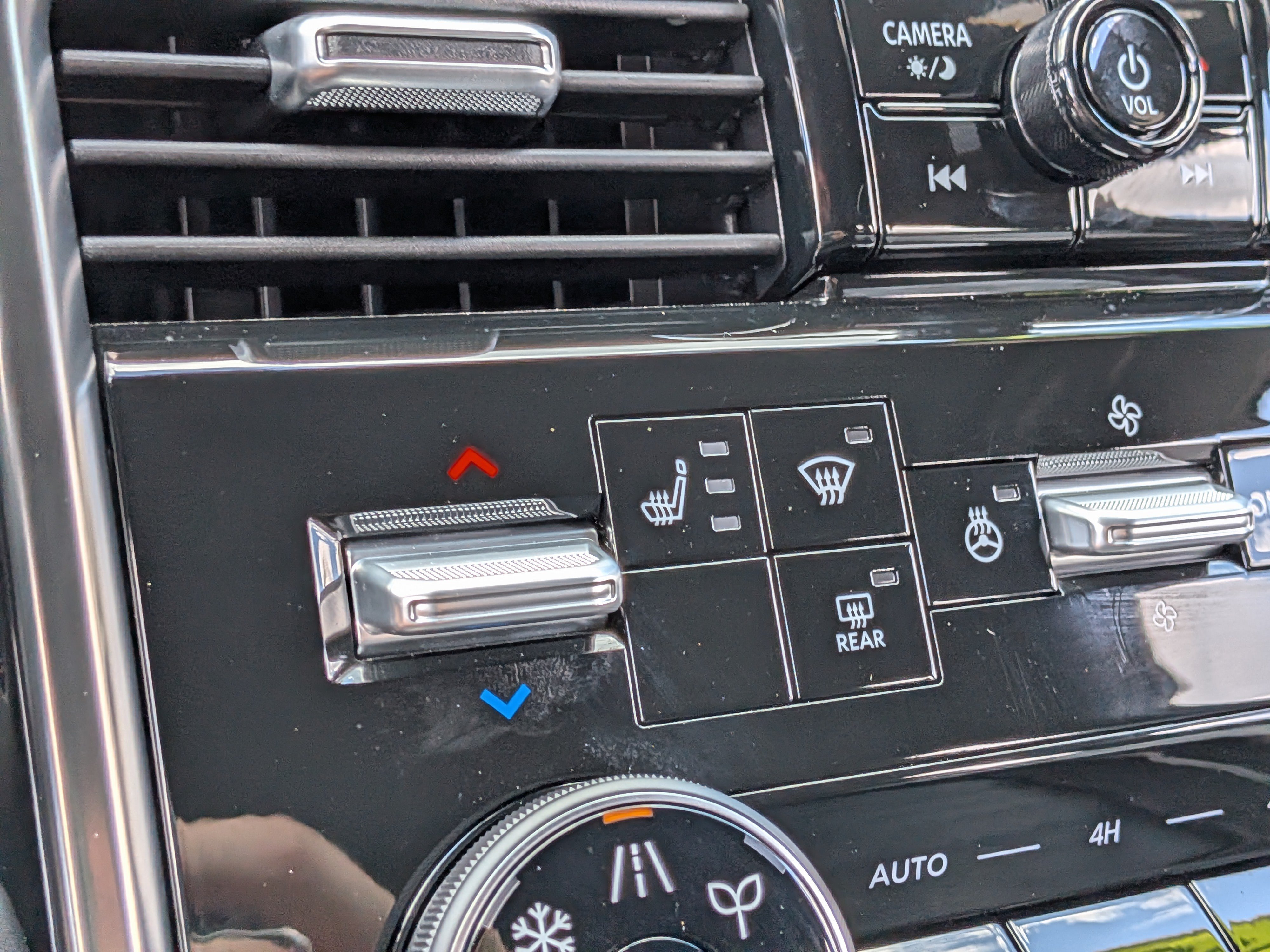 Used 2025 Nissan Armada PRO-4X AWD/4WD image 29